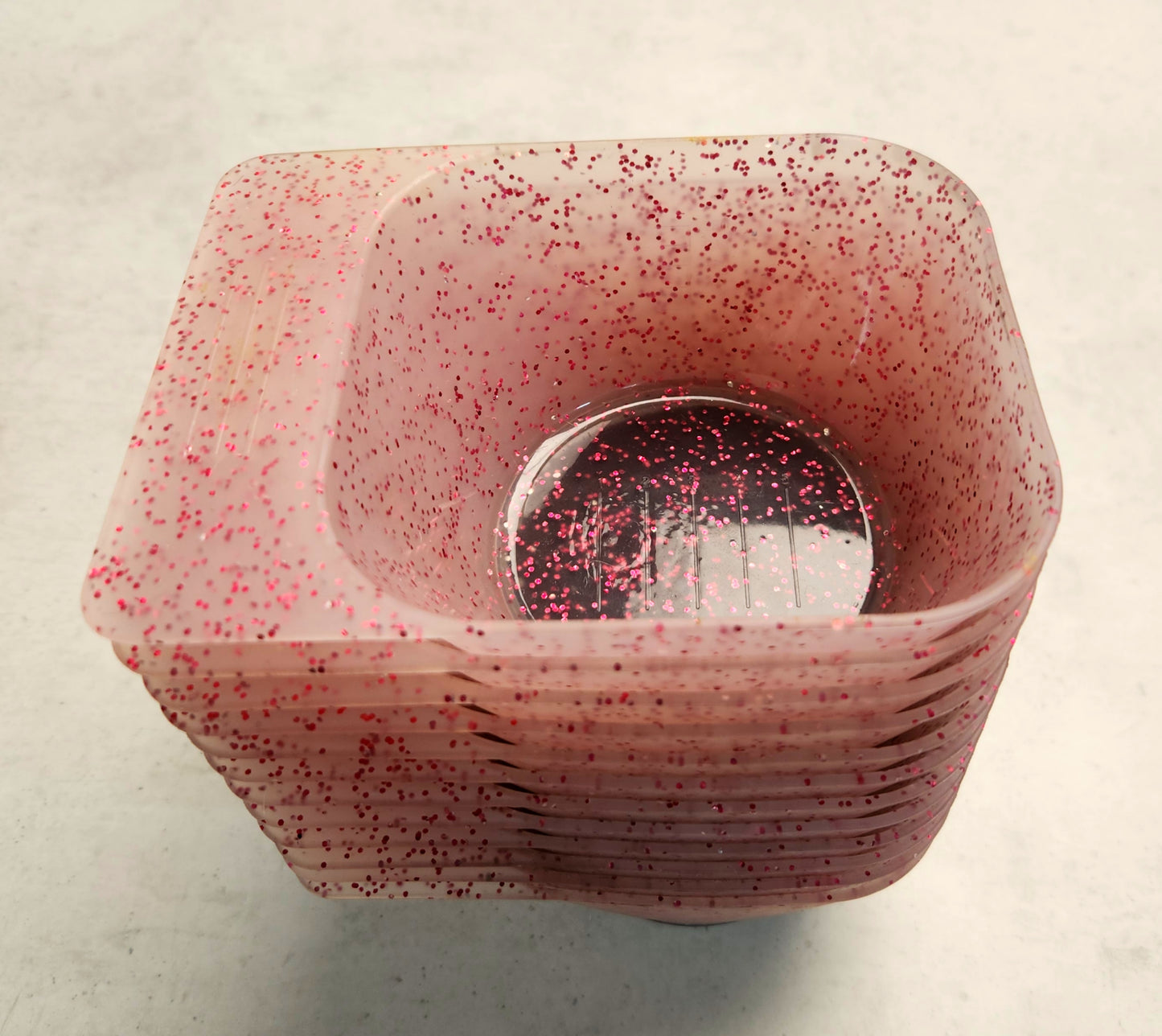 Pink glitter magnetic bowl