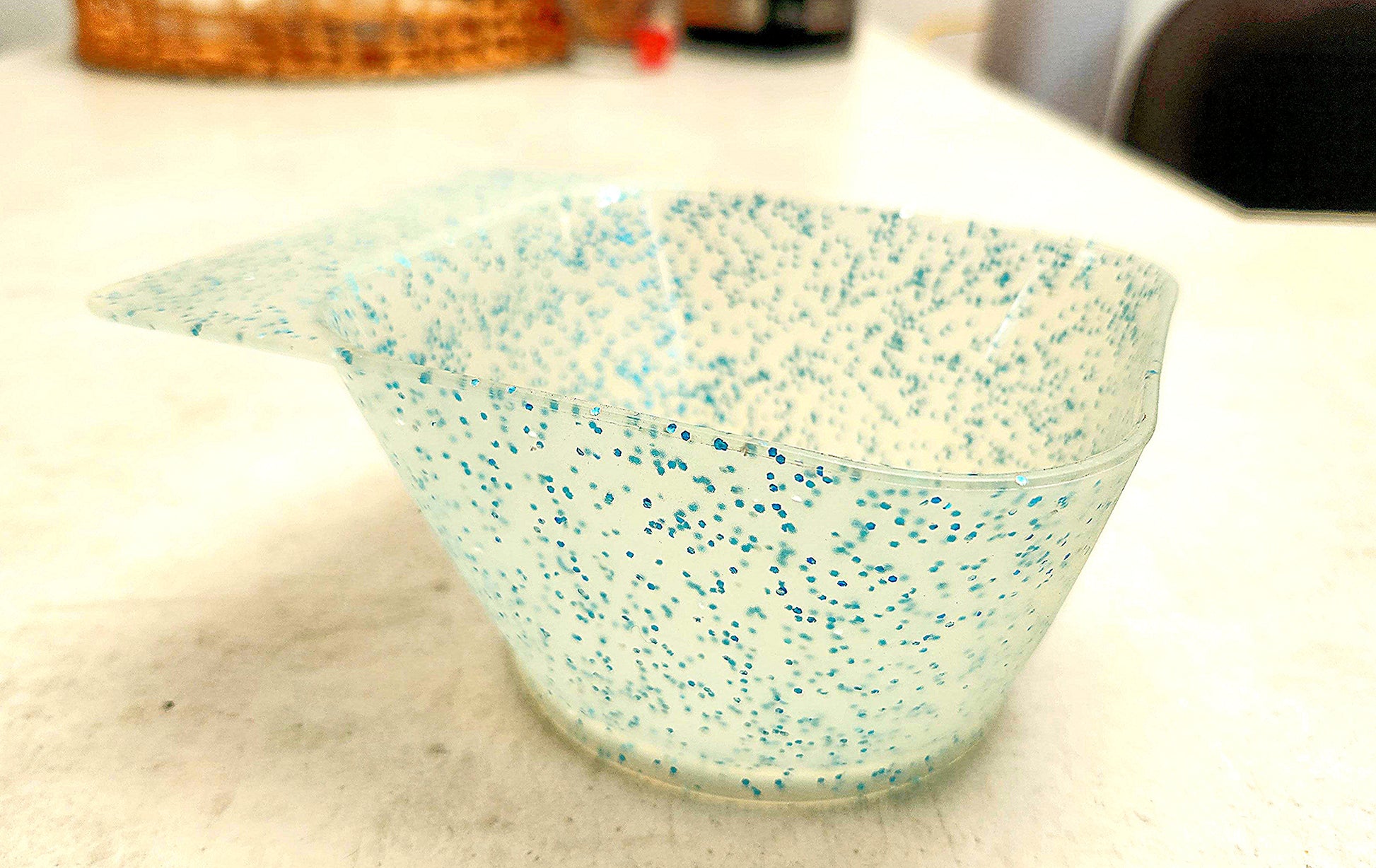 Blue glitter magnetic tint bowl, hair color